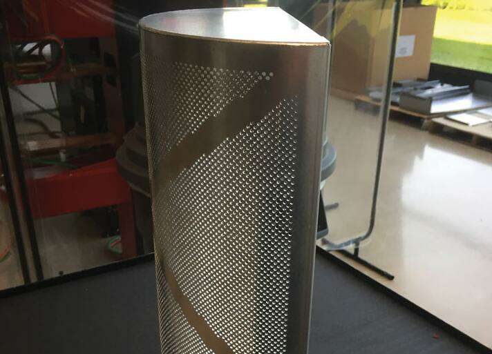 激光焊接技术随着钣金加工行业需求而高速发展-泉州胡涛照明工程设计有限公司