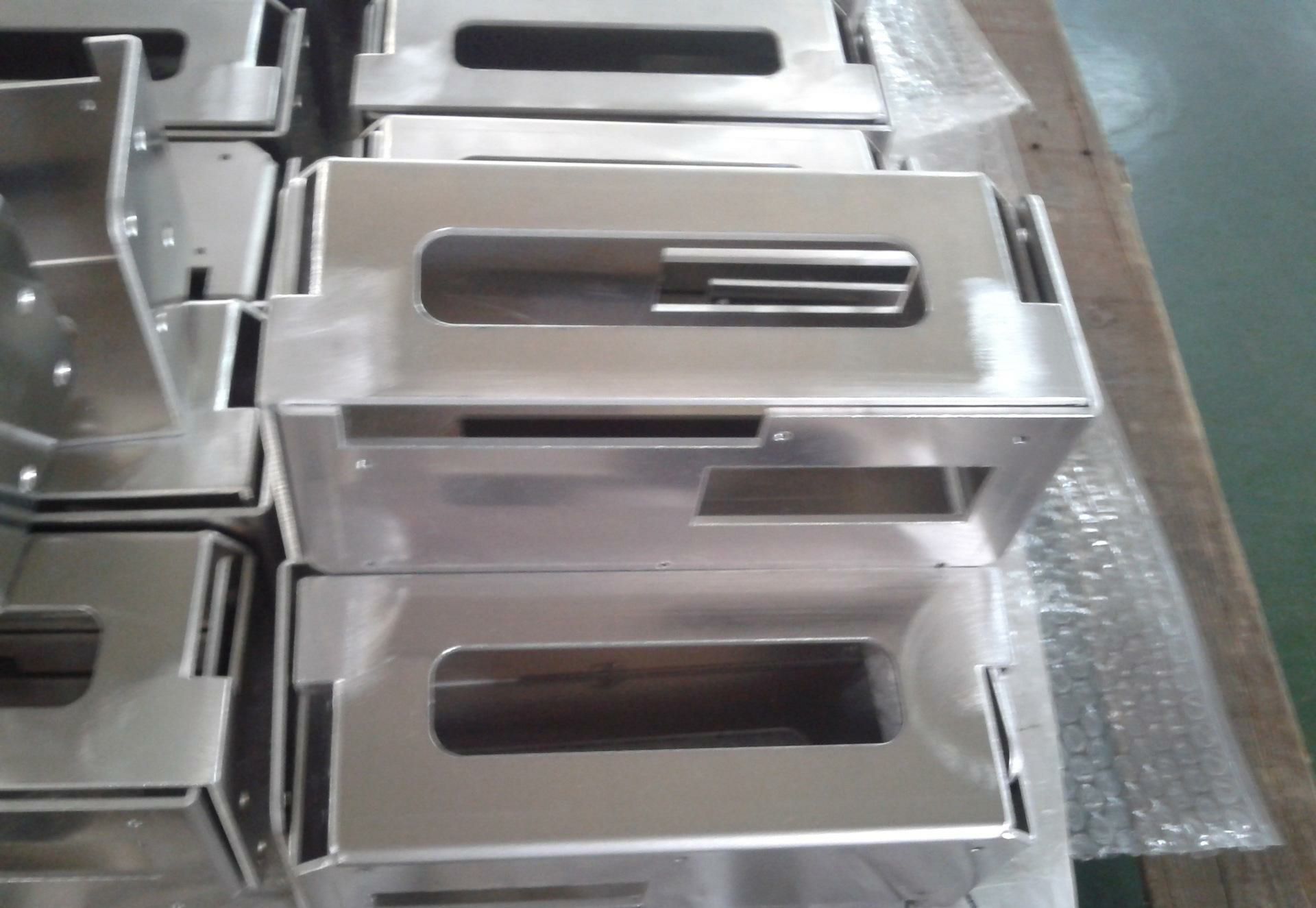 钣金加工时应如何选择材料?-泉州胡涛照明工程设计有限公司 钣金加工时应如何选择材料?-泉州胡涛照明工程设计有限公司